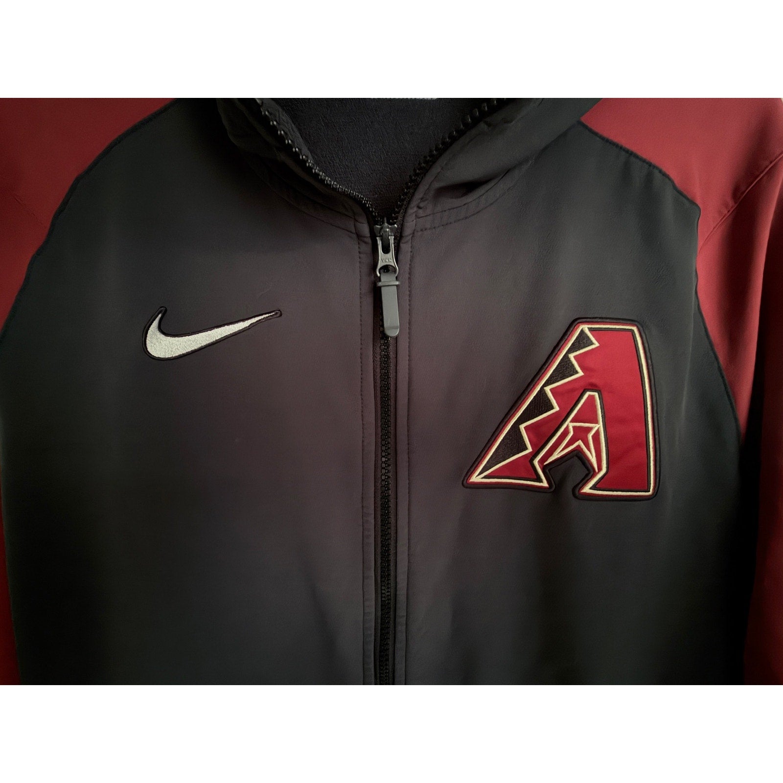 Nike Arizona Diamondbacks Therma FIT Full Zip Hooded Jacket Mens Large Black Red