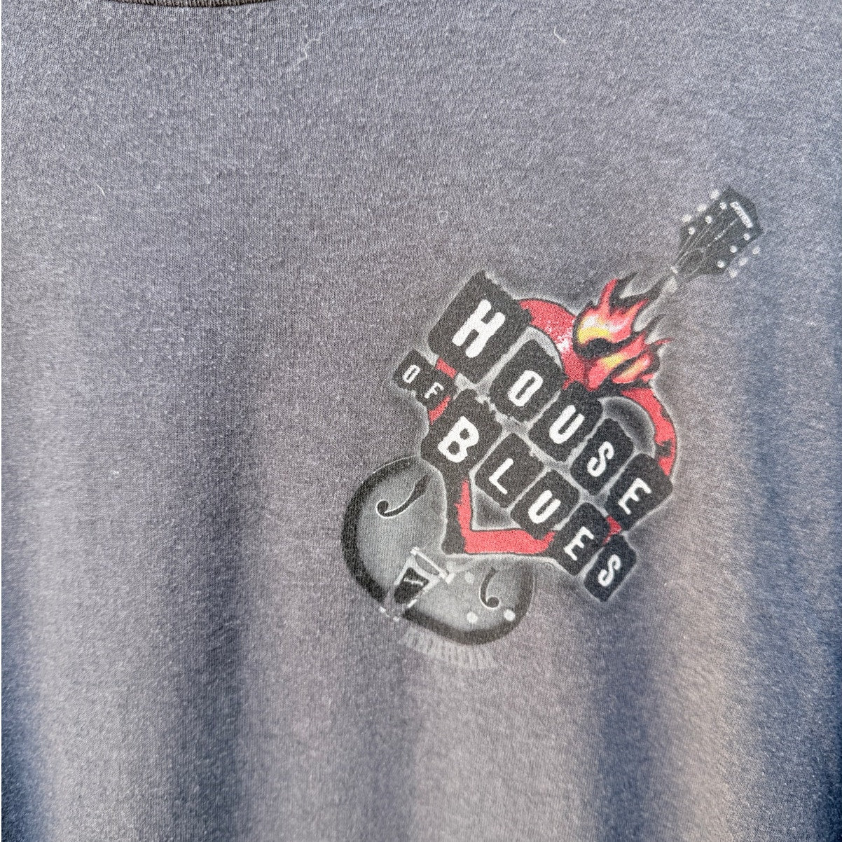 House of Blues T Shirt Mens Large Blue Guitar Logo Graphic