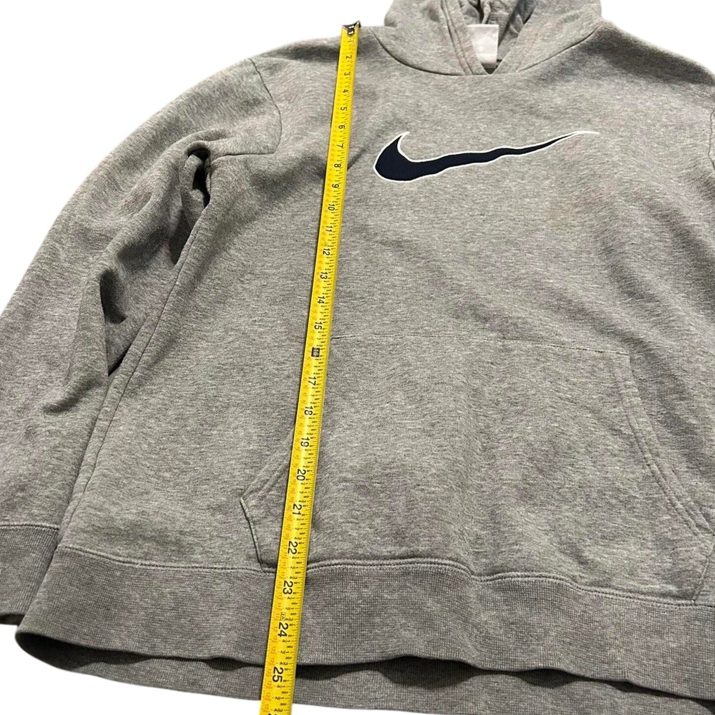 Nike Gray Hoodies & Sweatshirts Very nice 2000s nike hoodie XL