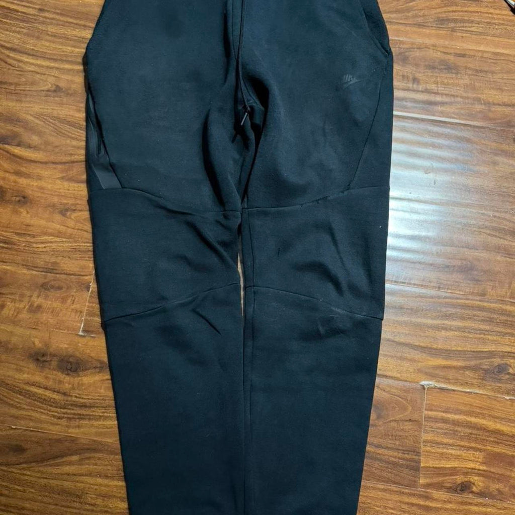 Nike black tech fleece joggers