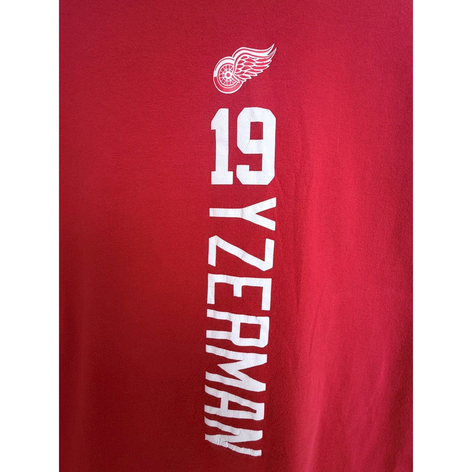 Detroit Red Wings Steve Yzerman 19 T Shirt Mens XL Red NHL Hockey Graphic Tee