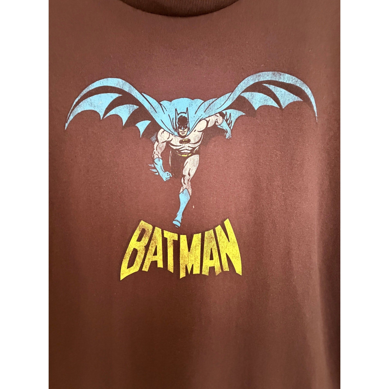 Vintage DC Comics Batman T Shirt Mens XL Brown Graphic Superhero Logo Tee