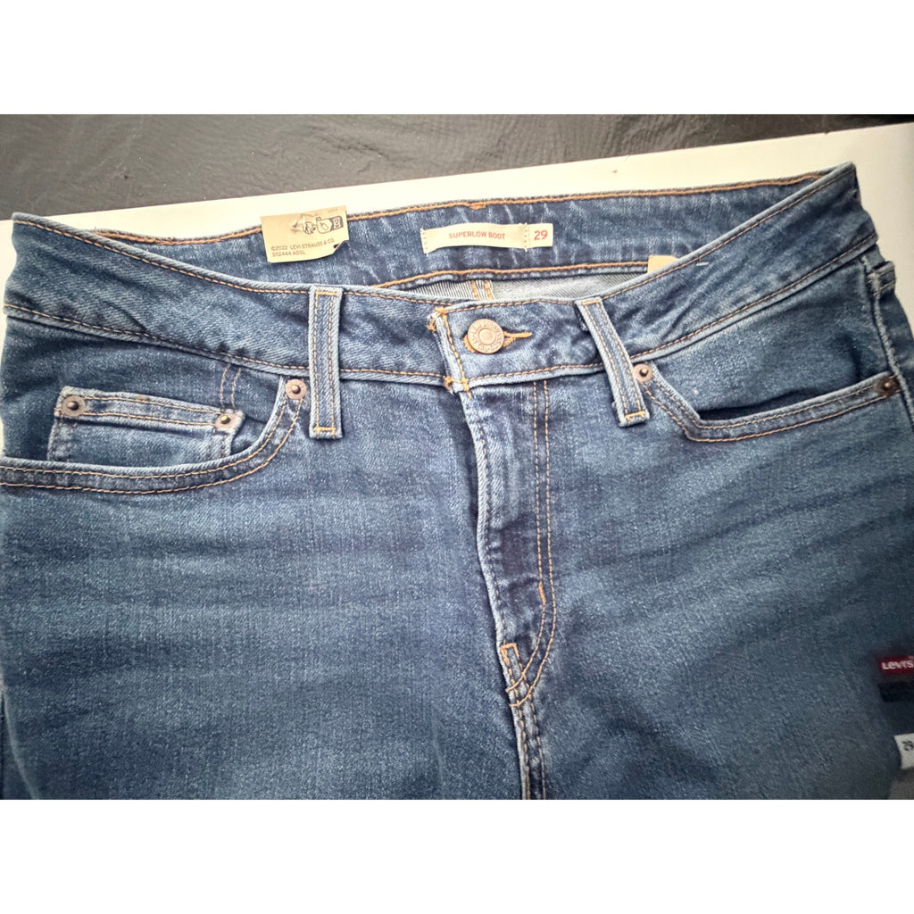 Levi's Superlow Boot Women's Jeans 29x32 Medium Wash Bootcut NWT