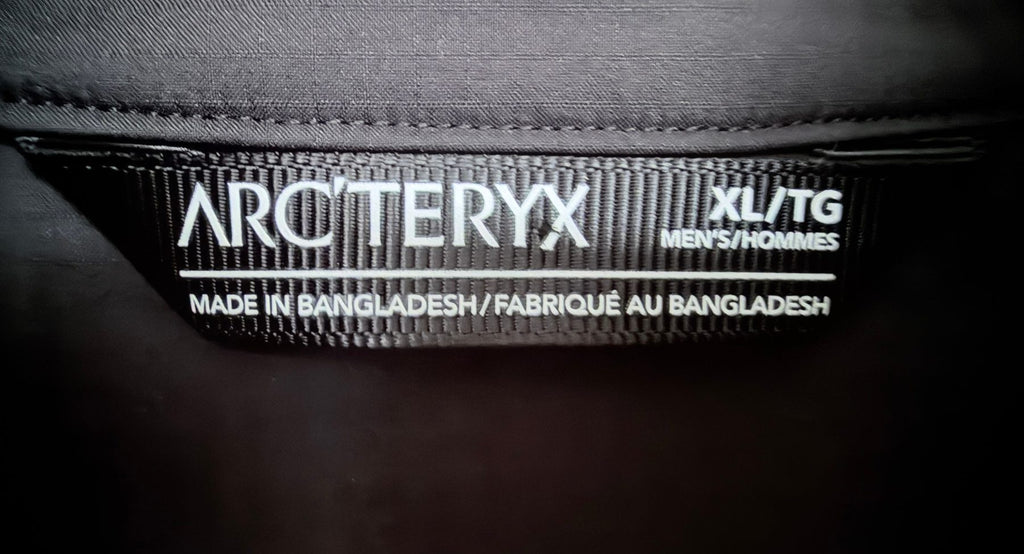 Arc'teryx Men's Black Squamish Jacket M Jacket — brand label