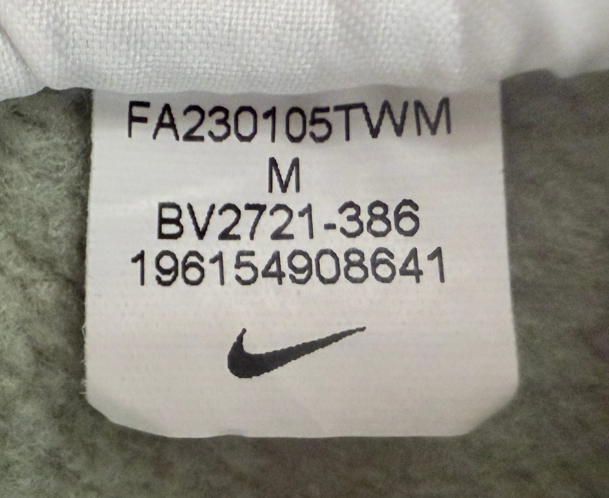 Nike Men's Green Fleece Shorts — view 5