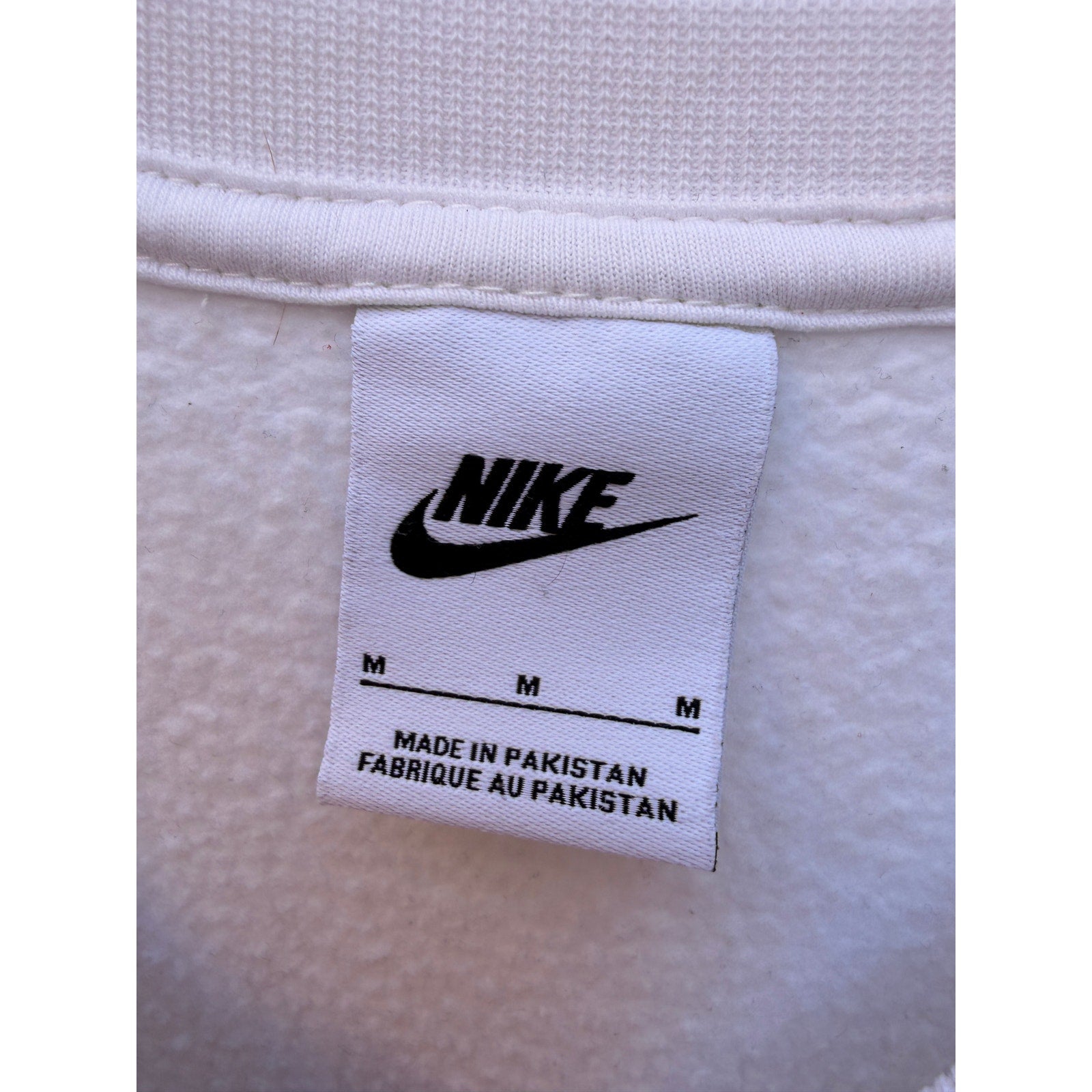 Nike Crewneck Sweatshirt Womens Medium White Mini Swoosh Essential Pullover
