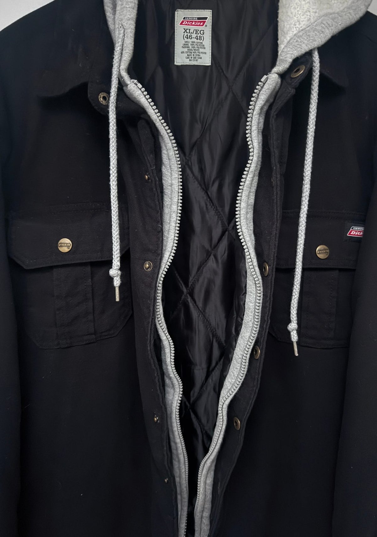 Dickies Men's Black Full-Zip Hooded Jacket — brand label