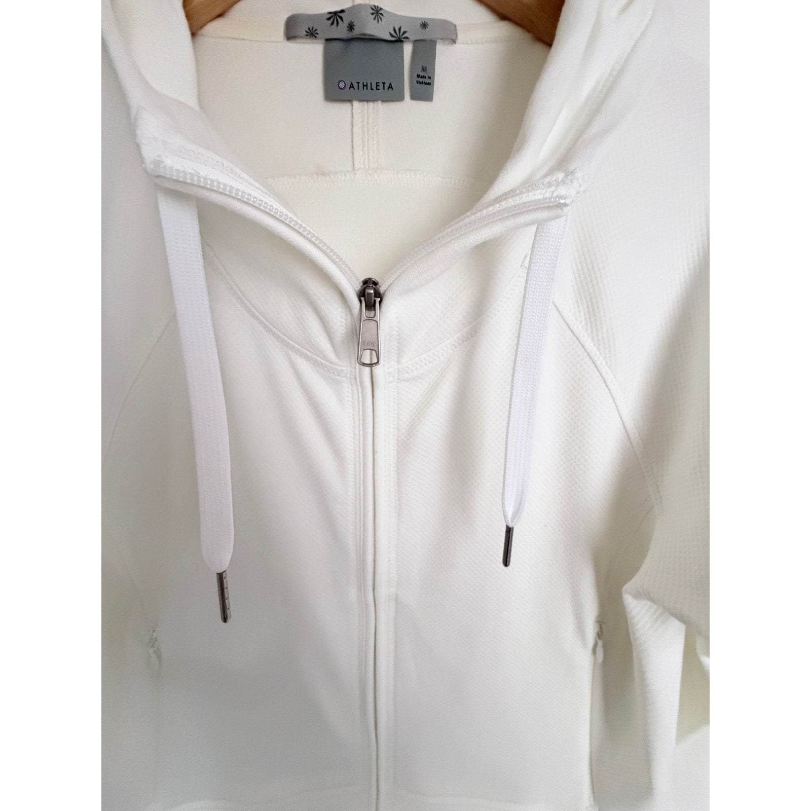 Athleta Womens Full Zip Hoodie White Textured Performance Jacket Size Medium
