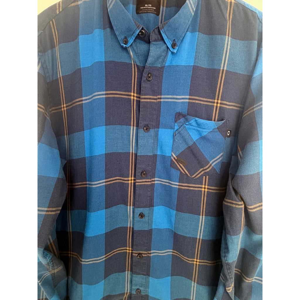 Oakley Plaid Button Down Shirt Mens XL Blue Long Sleeve Casual