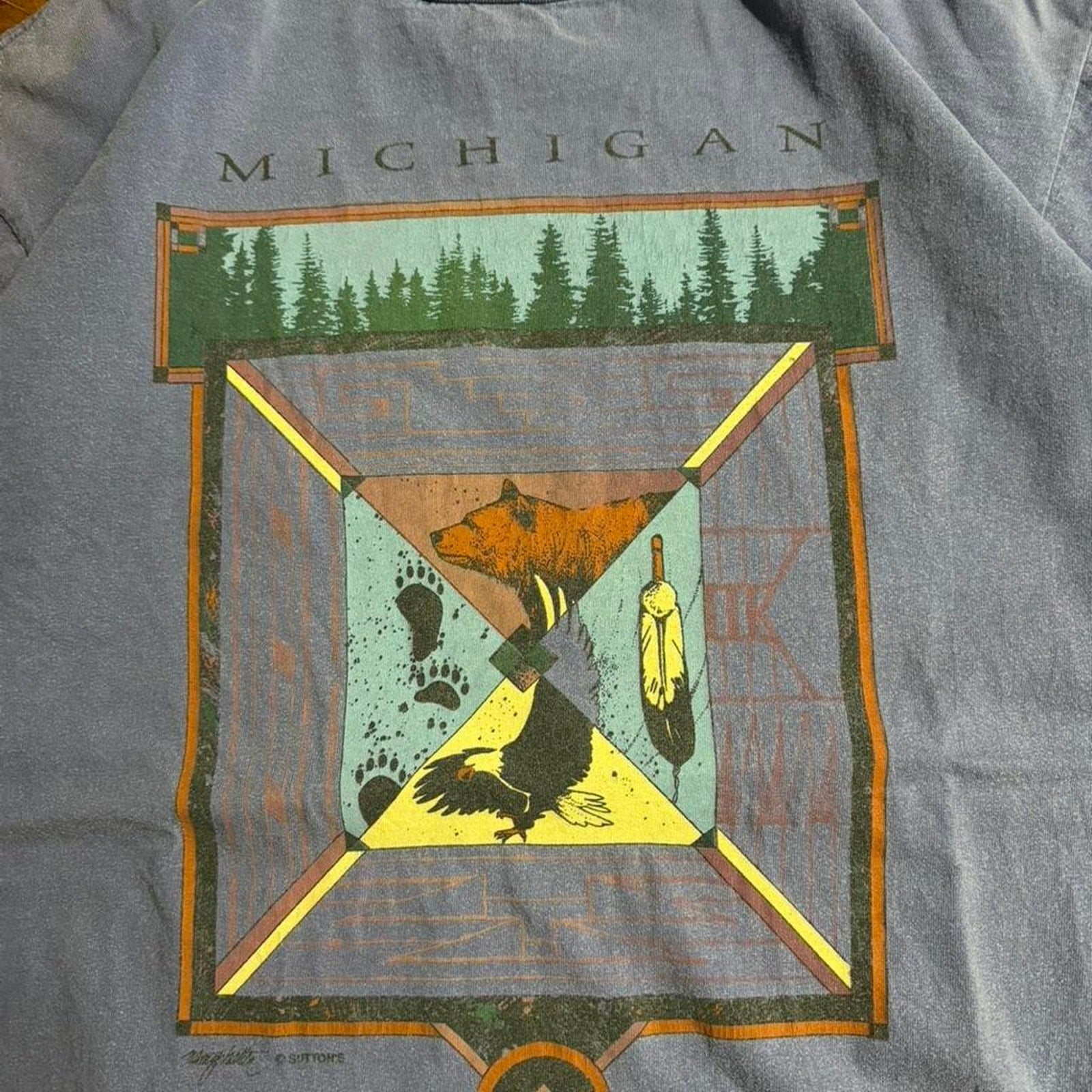 Vintage 90s sun faded michigan