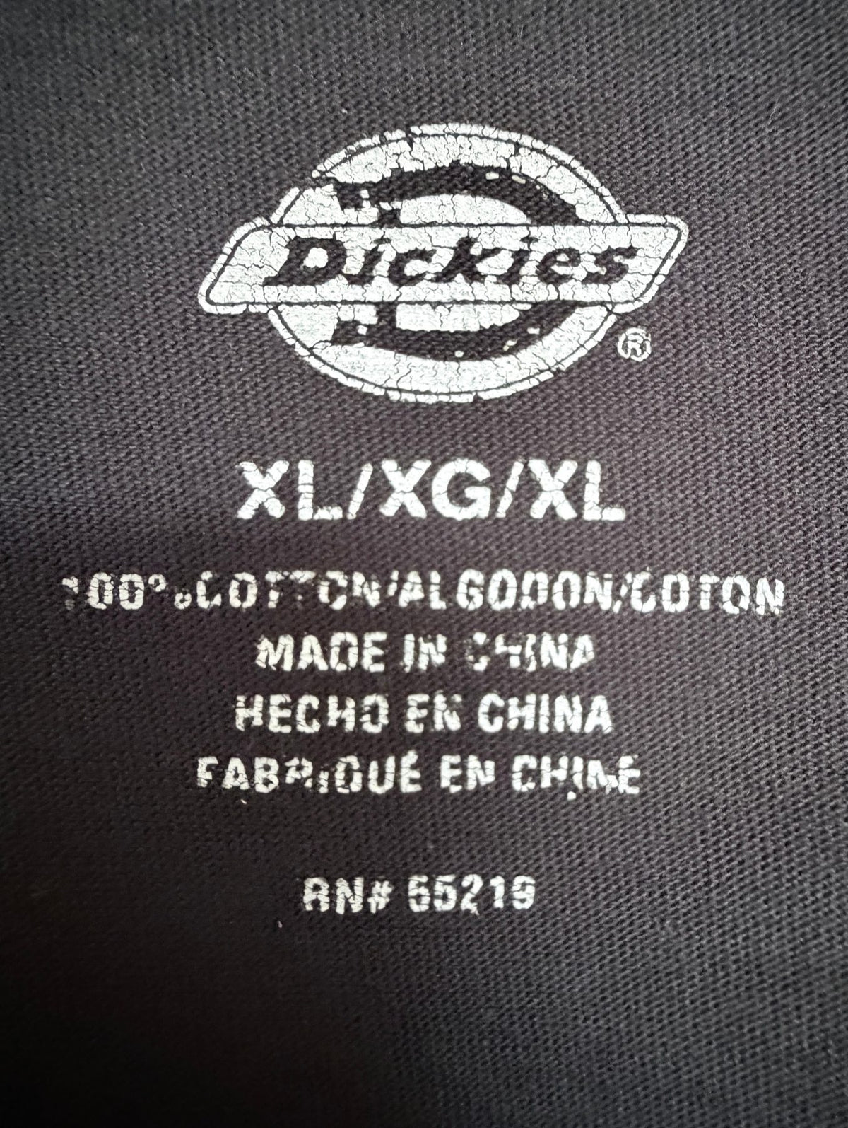 Dickies Men's Black Crewneck T-Shirt — brand label