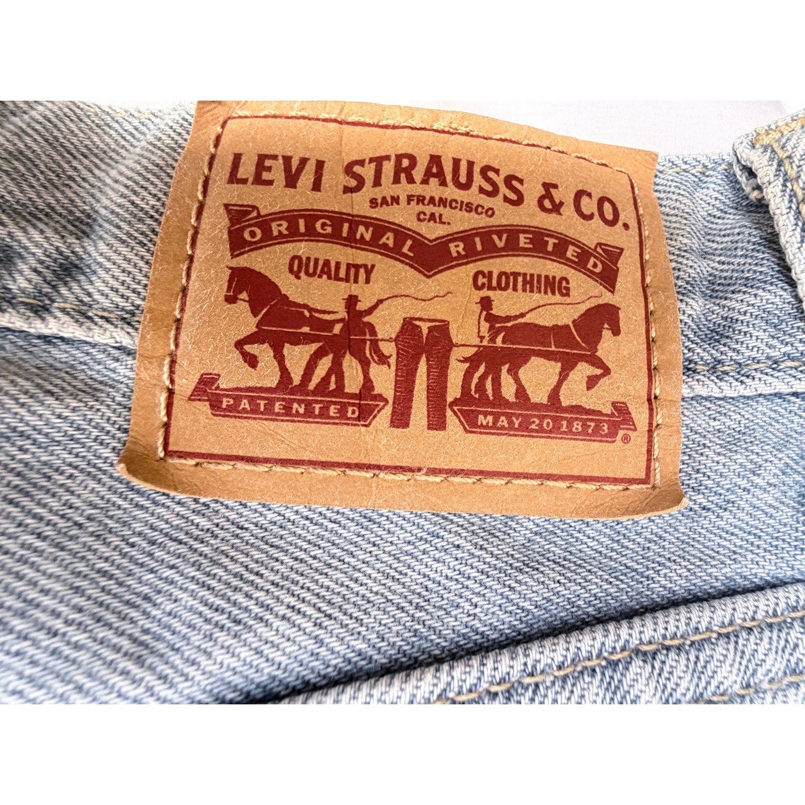 Levi’s Distressed Jeans Womens 26 Light Wash Baggy Skater Denim Pants