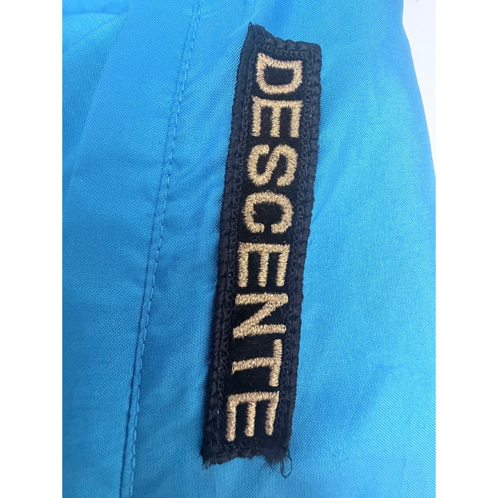 Descente Windbreaker Jacket Mens Large Blue Yellow Lightweight Full Zip