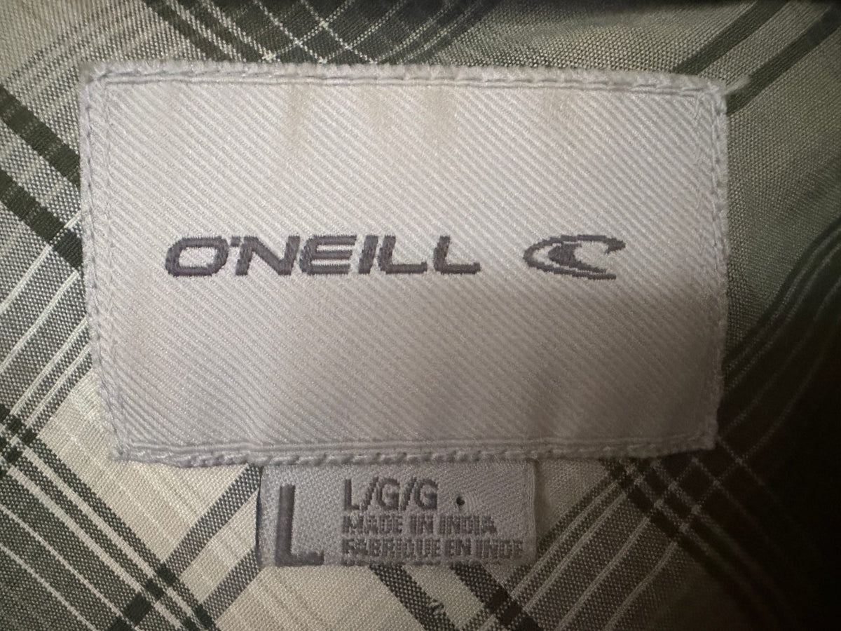 O'Neill Men's Green First In-Last Out Button-Up — brand label
