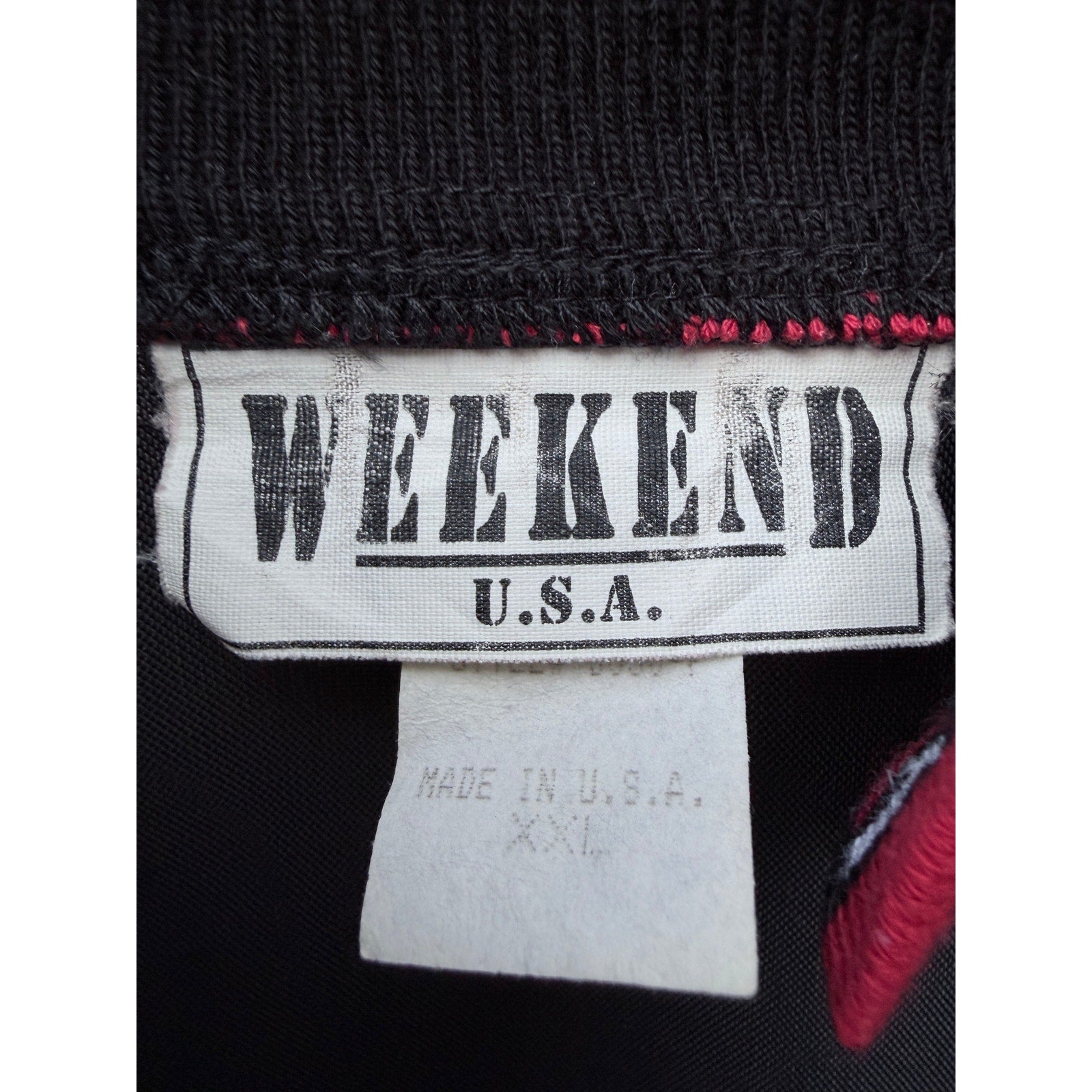 Vintage Chicago Script Jacket Mens XL Weekend USA Satin Bomber Black Red