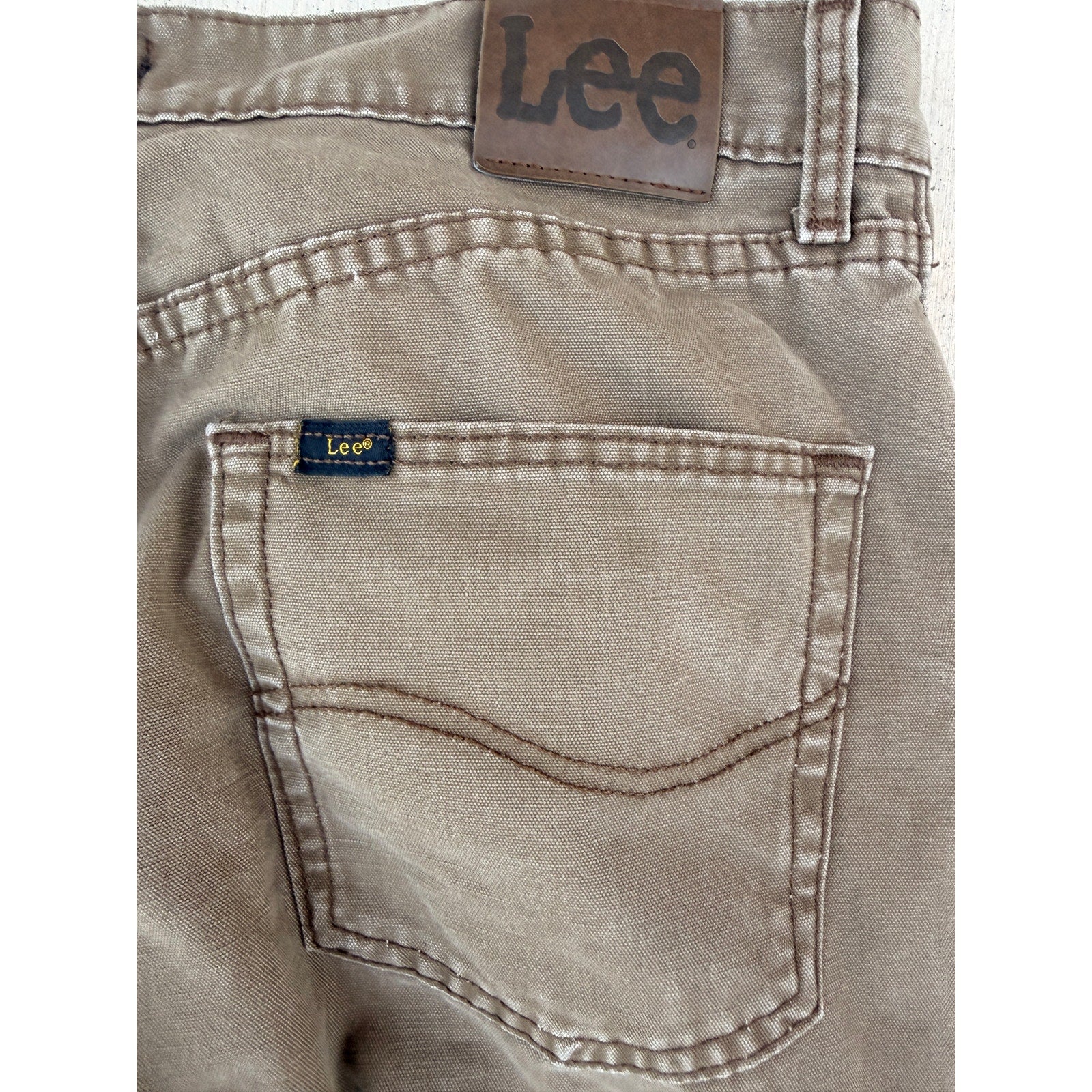 Lee Straight Fit Khaki Pants Mens 32x30 Casual Work Pants