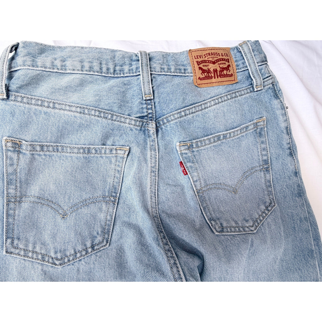 Levi’s Distressed Jeans Womens 26 Light Wash Baggy Skater Denim Pants