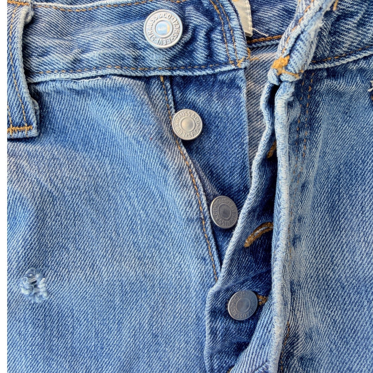 Levi's 501 Cut Off Denim Shorts Womens W34 Light Wash Distressed Frayed Raw Hem