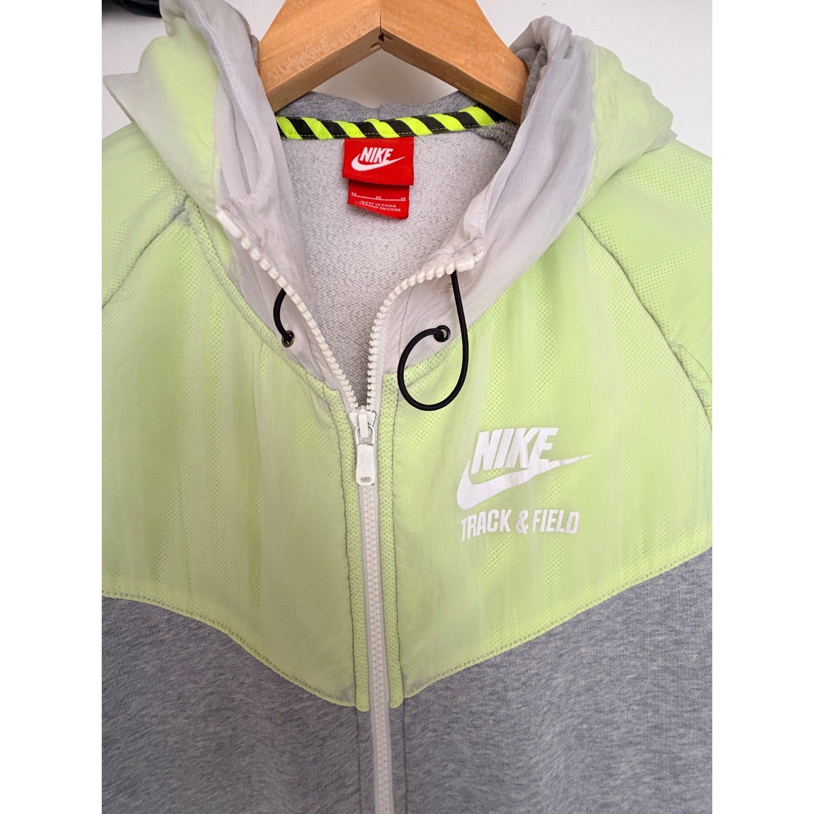 Nike Track & Field Hoodie Womens Medium Gray Volt