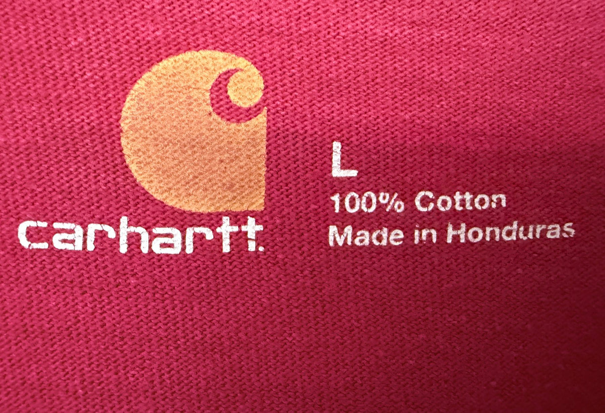 Carhartt Men's Red Men's Dearborn Loose Fit Heavyweight Long Sleeve Pocket T-Shirt T-Shirt — brand label