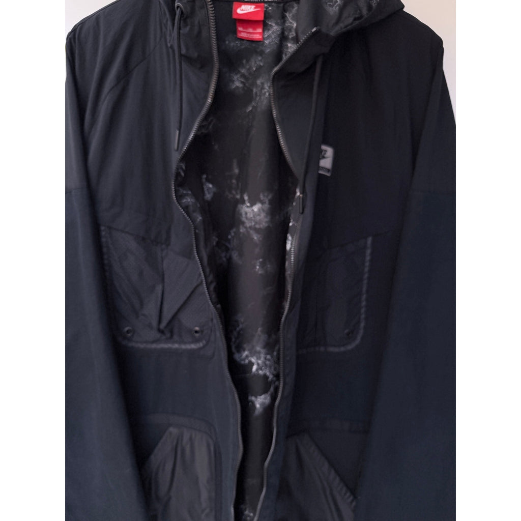 Nike International Windbreaker Jacket Mens XXL Black Full Zip Hooded Lightweight