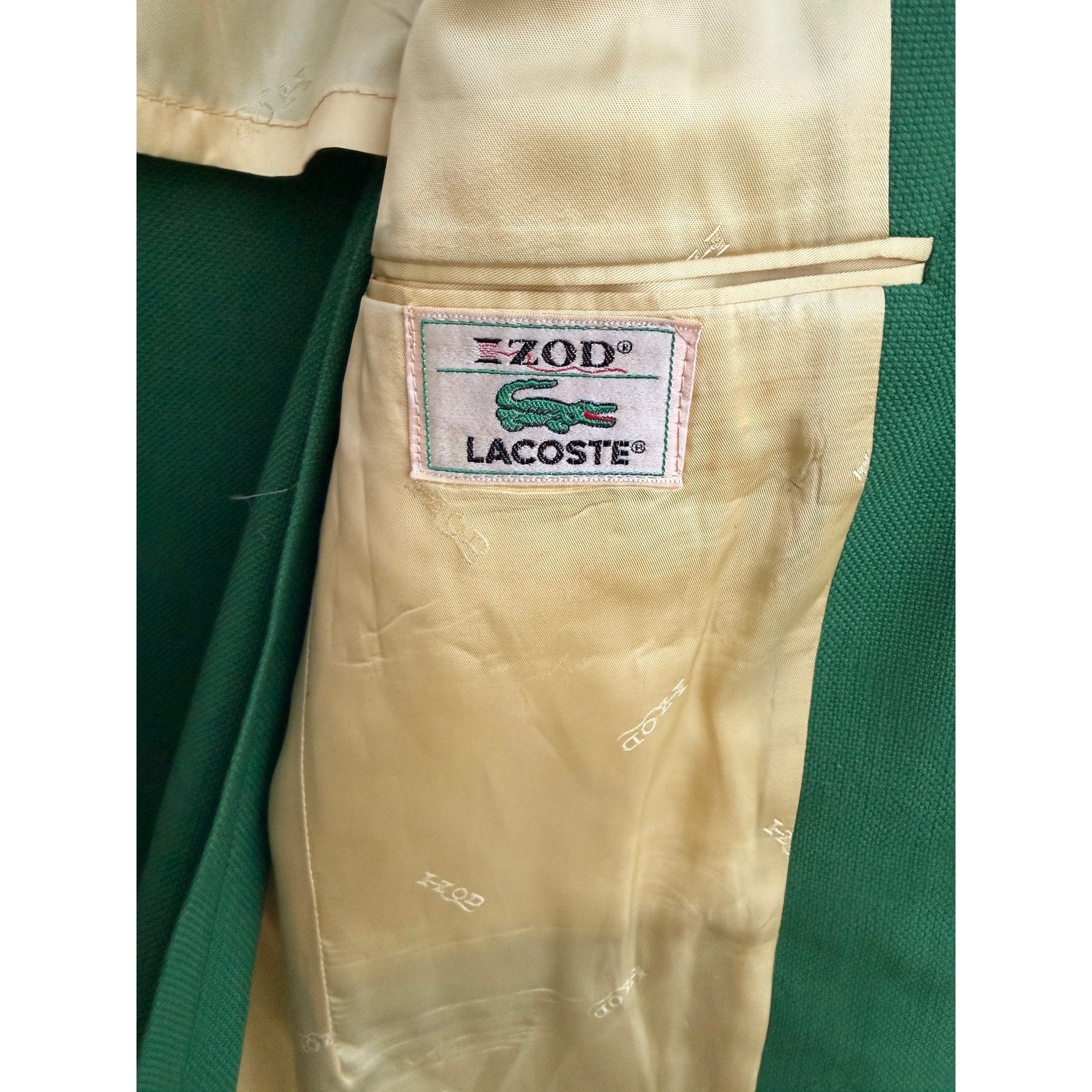 Vintage IZOD Lacoste Green Blazer Sport Coat Mens 40R USA Gold Buttons Preppy