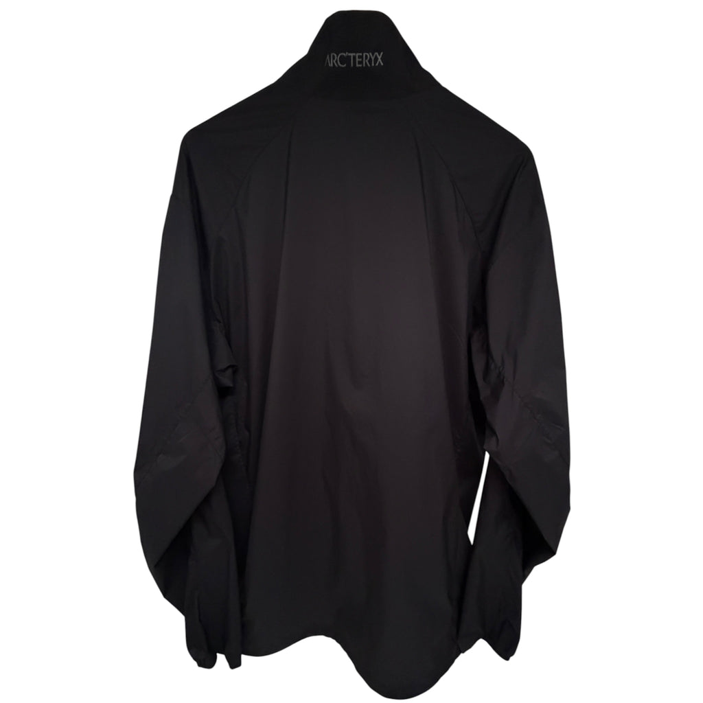 Arc'teryx Men's Black Squamish Jacket M Jacket — back view