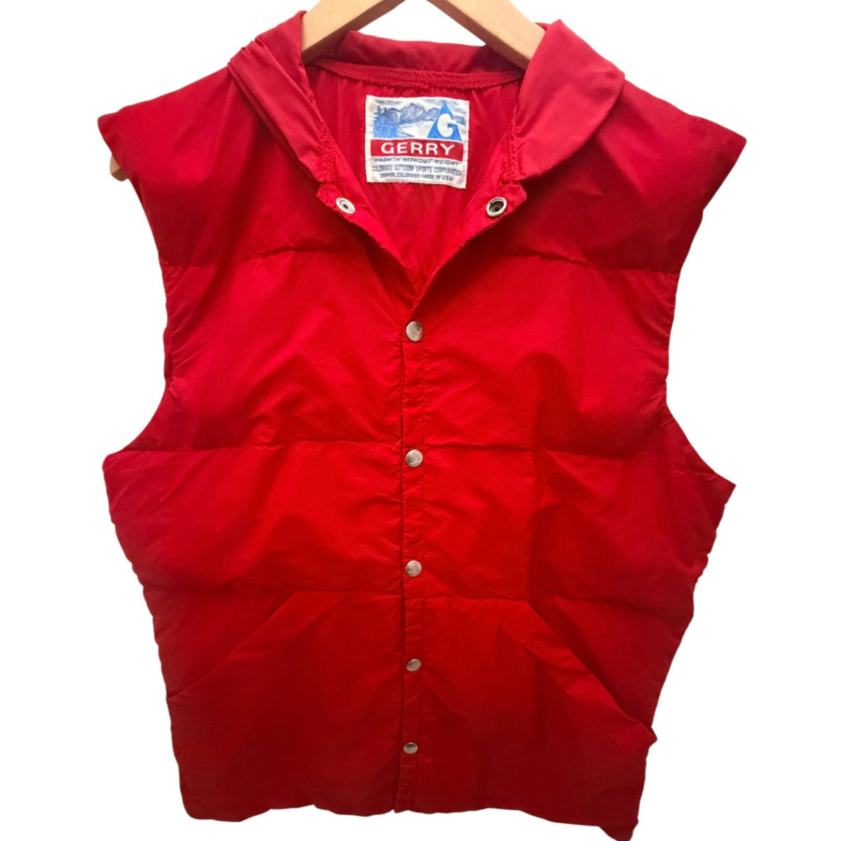 Gerry Men's Red Vest — front view