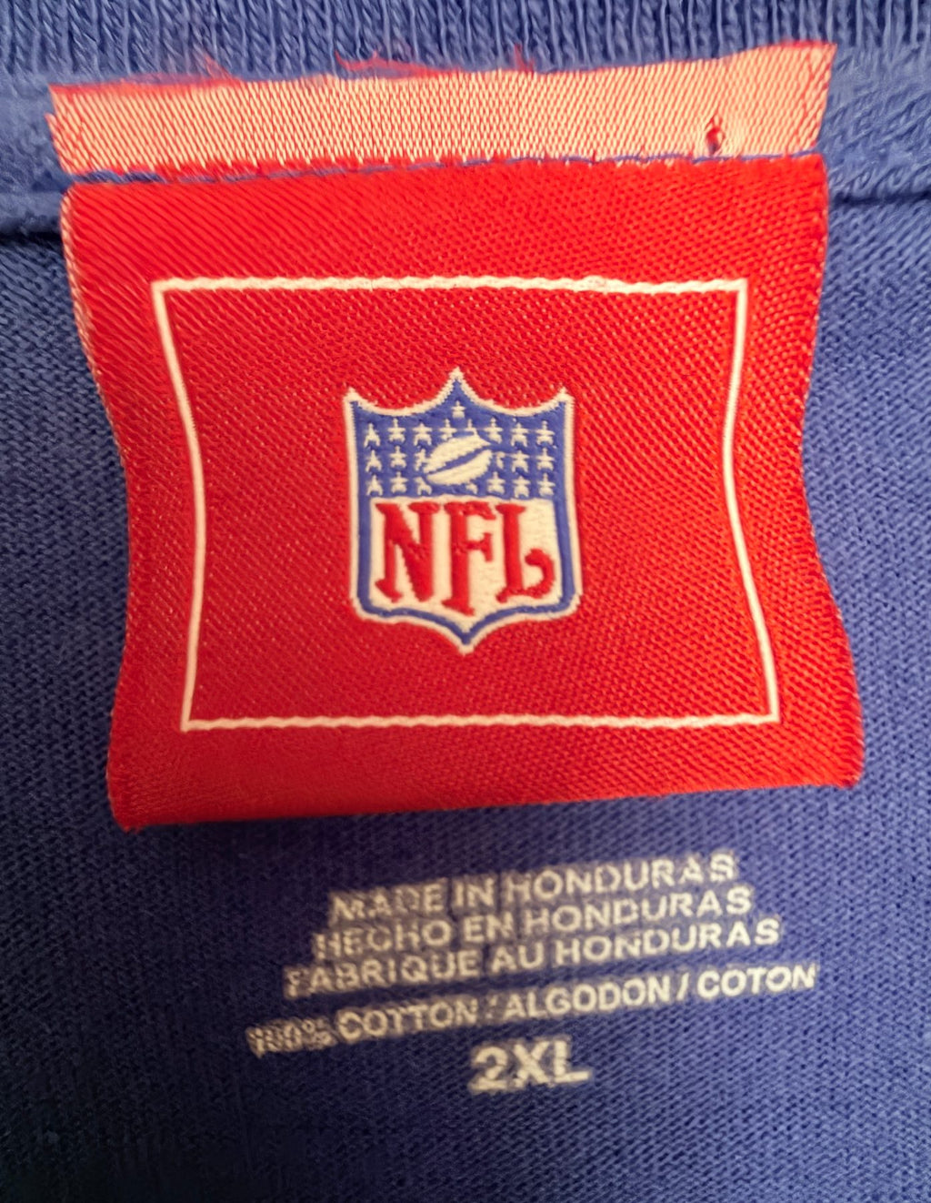 VF Imagewear Men's Blue New York Giants Super Bowl XLII Champions T-Shirt — brand label