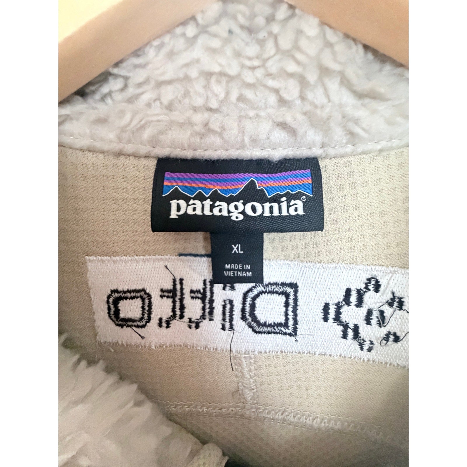 Patagonia Mens Better Sweater Fleece Vest Cream Full Zip XL